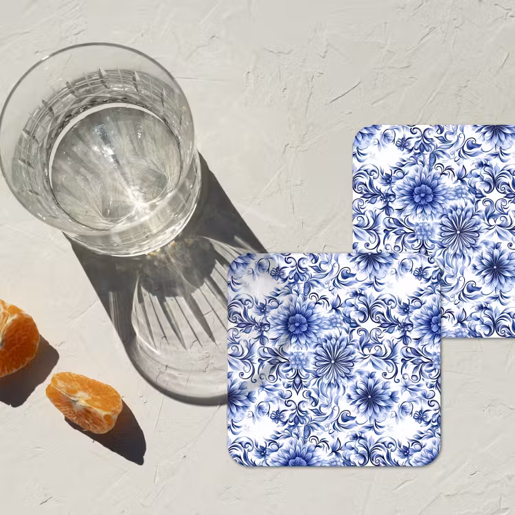 Bloemen - Blauw - Patroon - Wit onderzetter kurk middel 366 -sfeer4