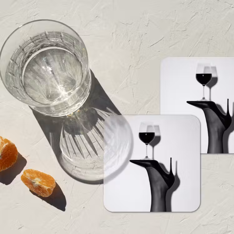 Hak - Wijn - Minimalistisch - Zwart onderzetter kurk middel -sfeer4