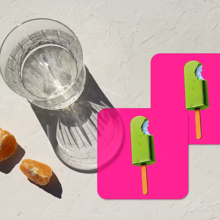 Ijsje - Stokje - Minimalistisch - Groen onderzetter kurk middel -sfeer4