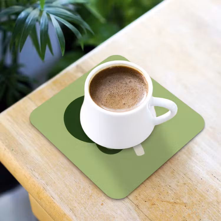 Minimalistisch - Kopjes - Matcha -Groen onderzetter kurk middel -sfeer5