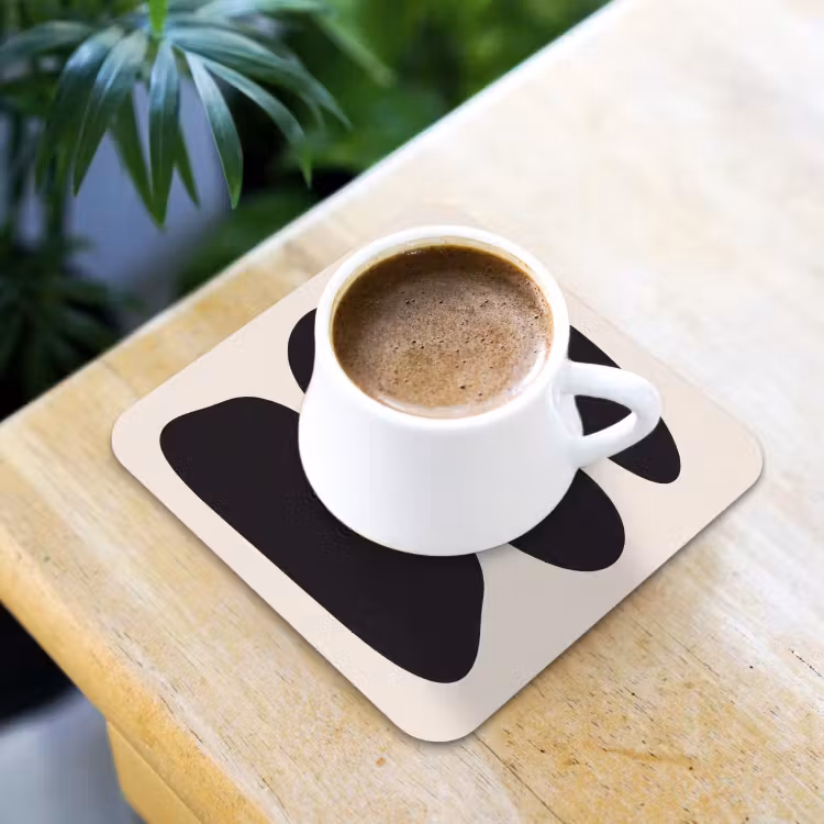 Coaster - Shapes - Organic - Black - Vormen - Organisch - Zwart onderzetter kurk middel