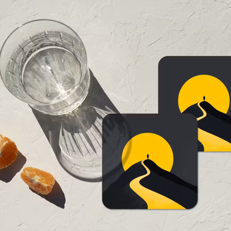 Zon - Heuvel - Pad - Geel onderzetter kurk middel -sfeer4