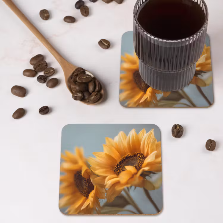 Zonnebloemen - Geel - Wazig onderzetter kurk middel -sfeer2