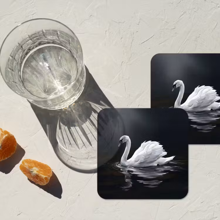 Zwaan - Water - Natuur - Realistisch - Wit onderzetter kurk middel -sfeer4