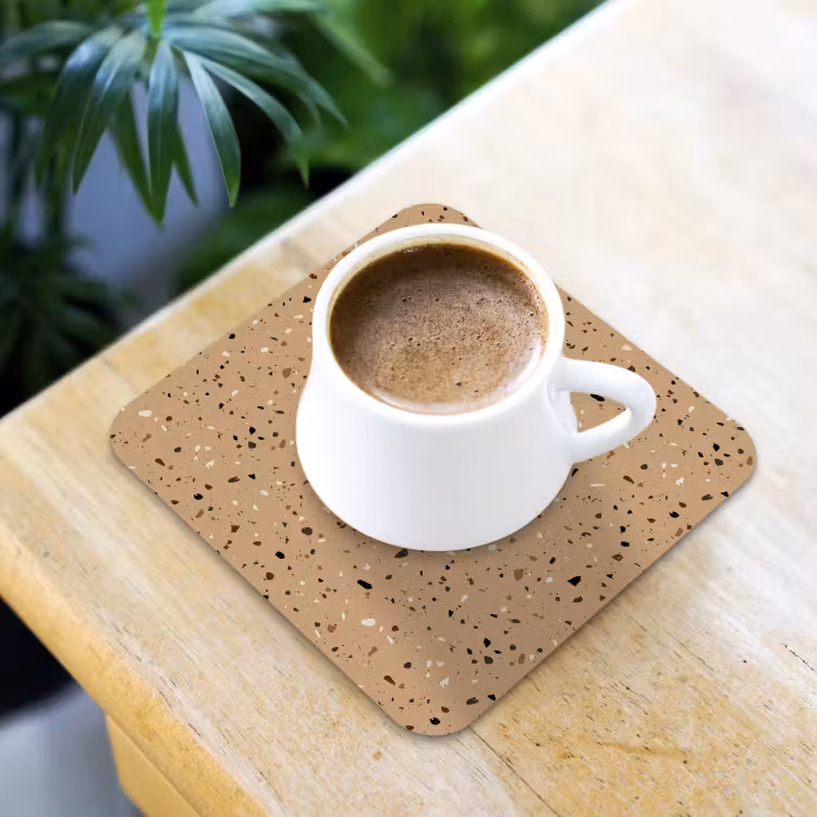 Terrazzo - Patroon - Beige onderzetter kurk middel 366 -sfeer5