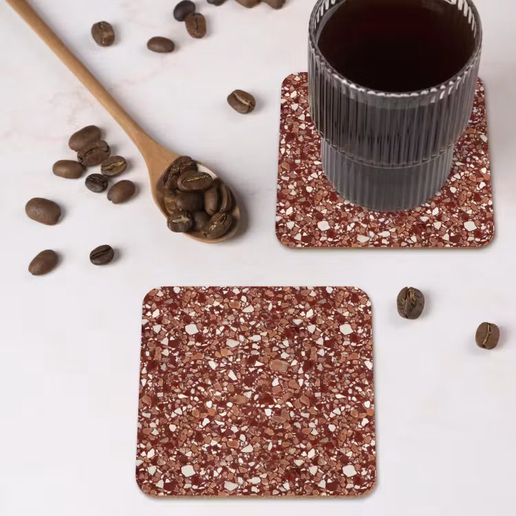 Terrazzo - Patroon - Steentextuur - Roodbruin onderzetter kurk middel 366 -sfeer2