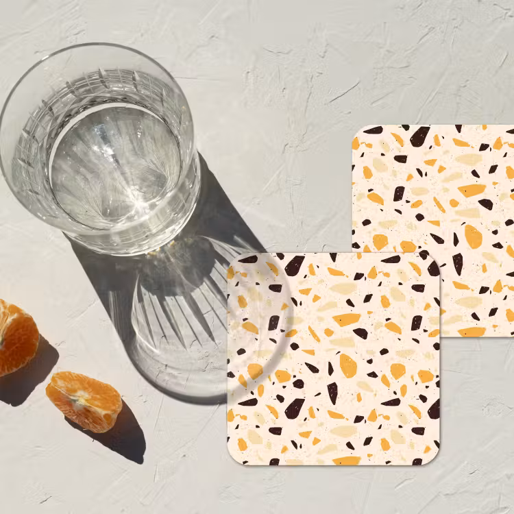 Terrazzo -  Patroon - Geel - onderzetter kurk middel 366 -sfeer4