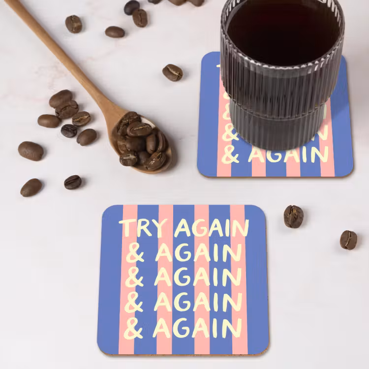 Try again - Strepen - Roze - Verticaal - Blauw onderzetter kurk middel -sfeer2