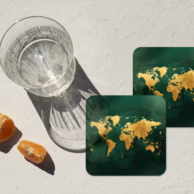 Wereldkaart - Groen - Goud onderzetter kurk middel -sfeer4
