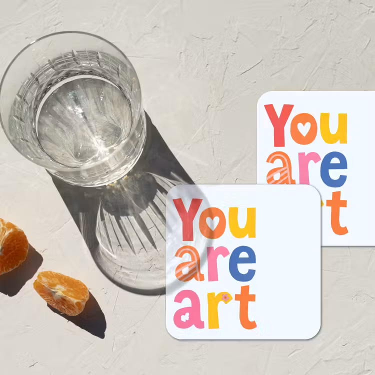 You are art - Kleurrijk - Grafisch onderzetter kurk middel -sfeer4