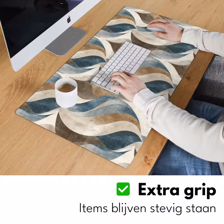 Abstract - Golven - Kleurrijk Muismat XXL klein 681 -sfeer3