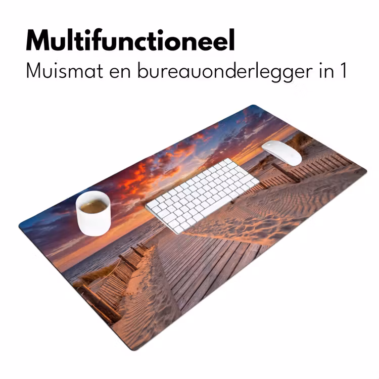 Strand - Zonsondergang - Zee - Natuur - Oranje Muismat XXL klein -sfeer4