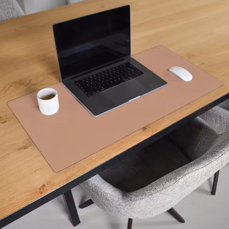 Beige - Kleur - Roze Muismat XXL klein -sfeer1