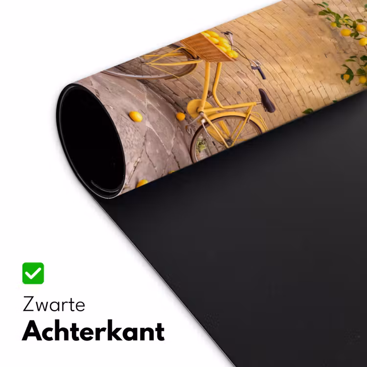 Fiets - Mand - Eten - Geel - Zomer Muismat XXL klein -sfeer2