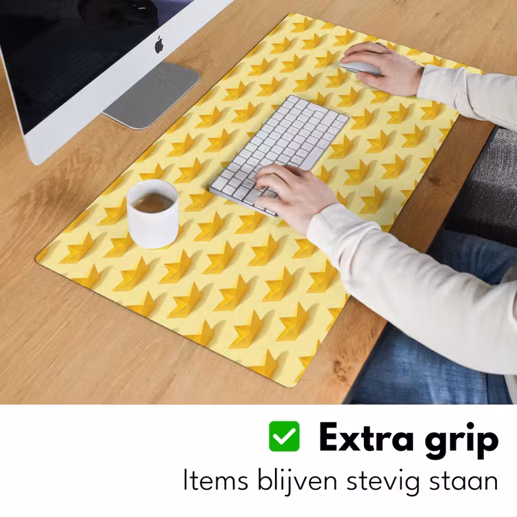 Bootjes - Origami - Creatief - Geel Muismat XXL klein 681 -sfeer3