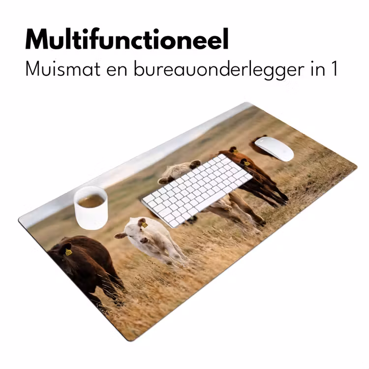 Runderen - Kudde - Landschap - Weide - Rustig Muismat XXL klein -sfeer4