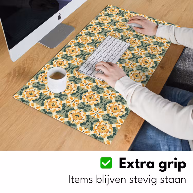 Keramiek - Verweerd - Kleurrijk Muismat XXL klein 681 -sfeer3