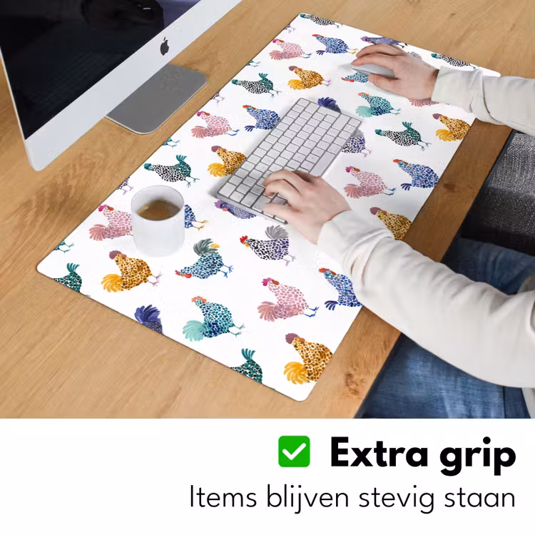 Kippen -Aquarel - Kleurrijk Muismat XXL klein 681 -sfeer3