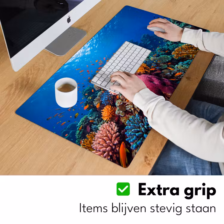 Koraal - Vissen - Oceaan - Natuur - Kleurrijk Muismat XXL klein -sfeer3
