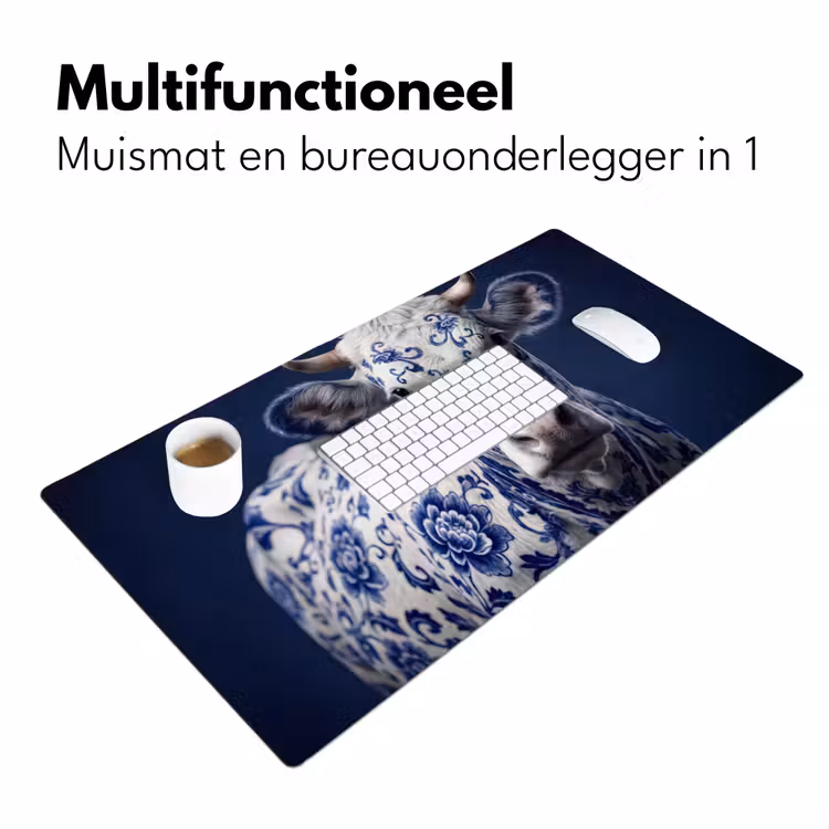 Koe - Delfts - Blauw - Artistiek Muismat XXL klein -sfeer4