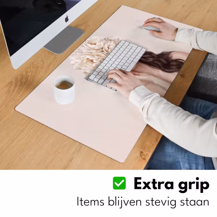 Gezicht - Pioenrozen - Crème Muismat XXL klein -sfeer3