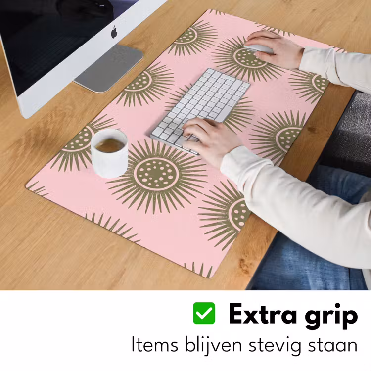 Bloemen - Patroon - Abstract - Roze - Groen Muismat XXL klein -sfeer3
