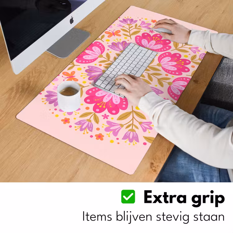 Bloemen - Patroon - Natuur - Abstract - Roze Muismat XXL klein -sfeer3