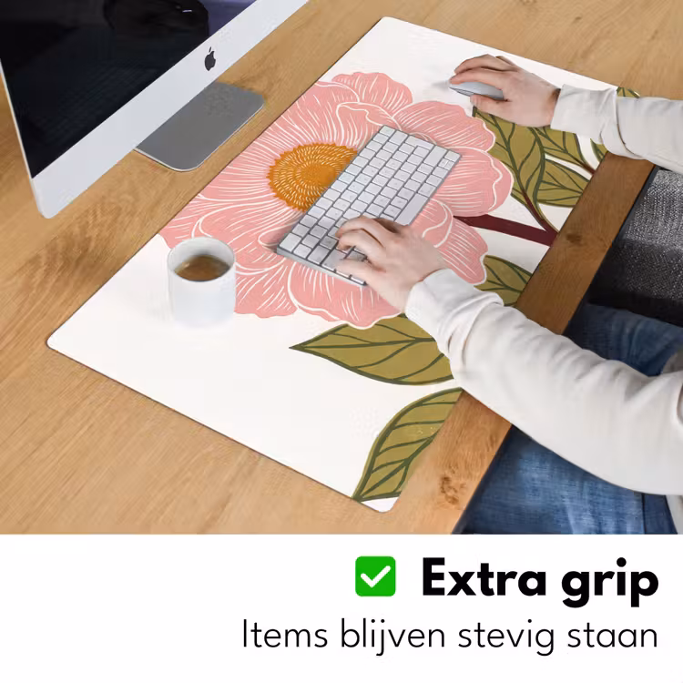 Desk Mat - Flowers - Pink - Illustration - Bloemen - Roze - Illustratie Muismat XXL klein