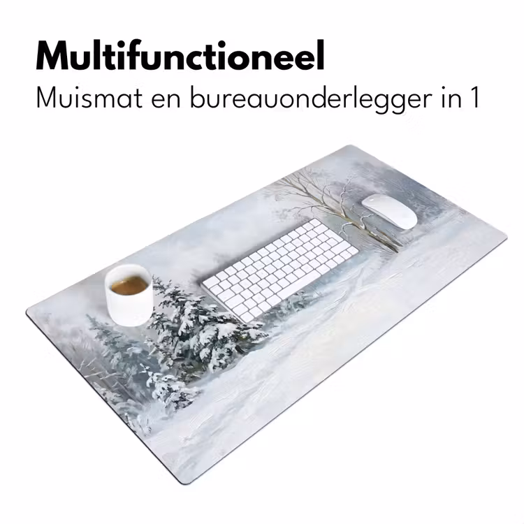 Bospad - Dennen - Sneeuw - Winter - Rustgevend Muismat XXL klein -sfeer4