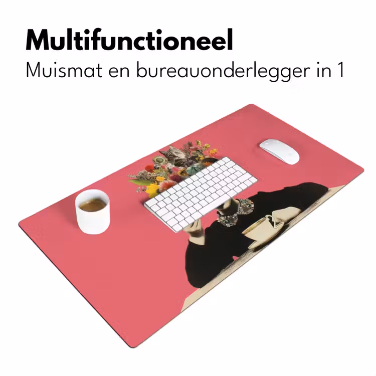 Meisje - Kopje - Bloemen - Roze Muismat XXL klein -sfeer4