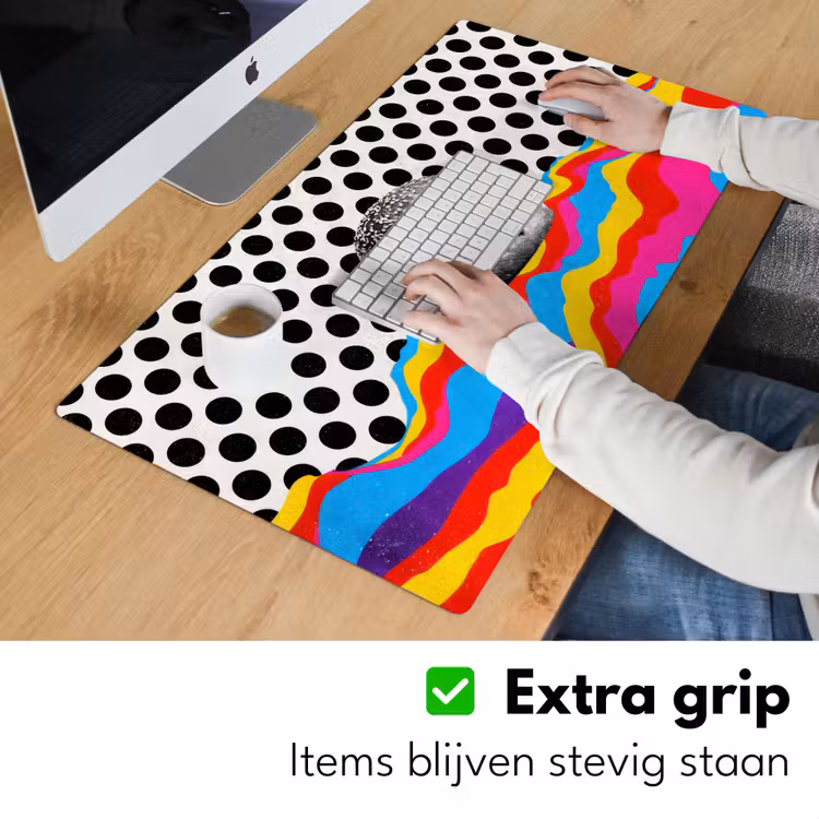 Hamburger - Stippen - Golven - Kleuren Muismat XXL klein -sfeer3
