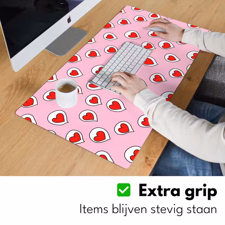 Hartjes - Patroon - Rood Muismat XXL klein 681 -sfeer3