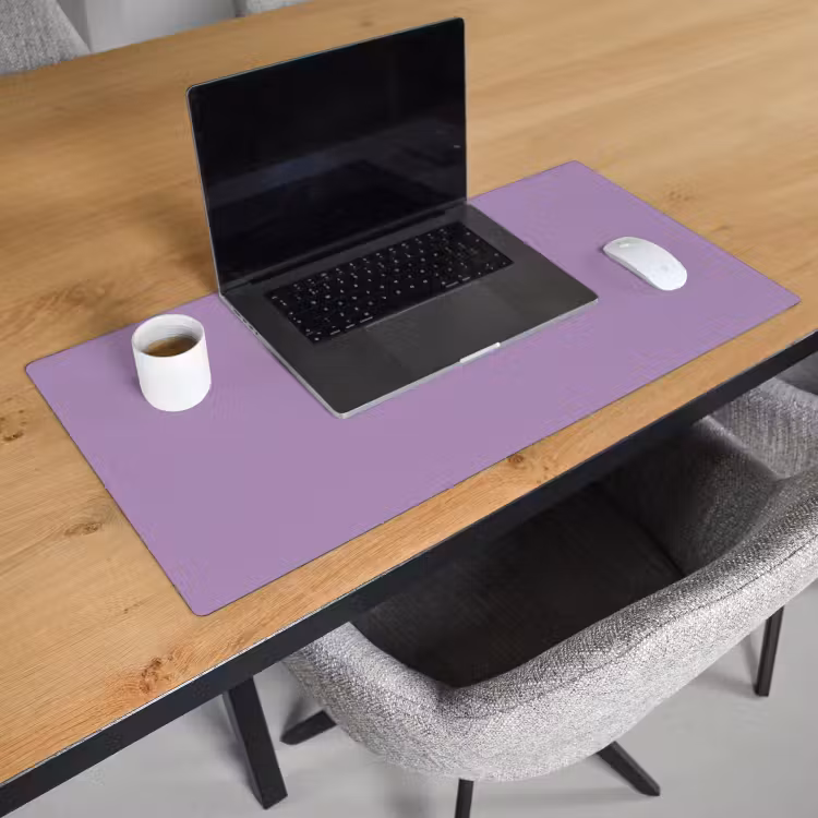 Interieur - Paars - Kleuren - Paarse - Kleur - Effen Muismat XXL klein -sfeer1