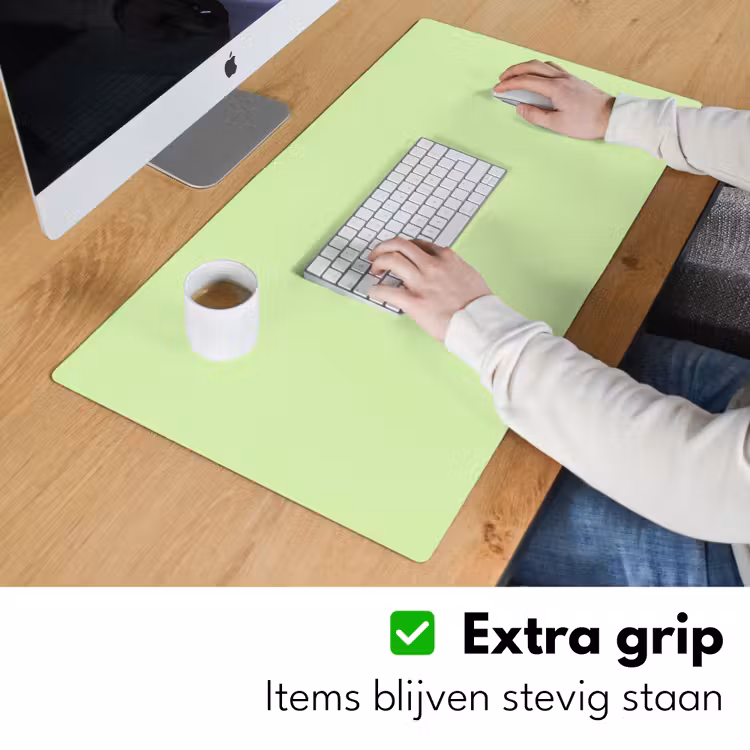 Light - Lime - Groen Muismat XXL klein 681 -sfeer3