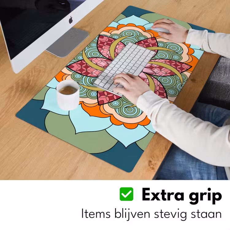 Mandala - Geometrisch - Kunst - Decoratief - Kleurrijk Muismat XXL klein -sfeer3