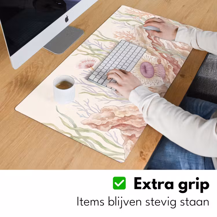 Zeeleven - Koraal - Onderwater - Illustratie - Kleurrijk Muismat XXL klein -sfeer3