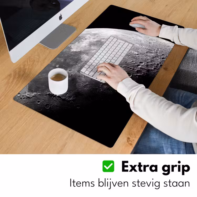 Desk Mat - Moon - Craters - Space - Maan - Kraters - Ruimte Muismat XXL klein