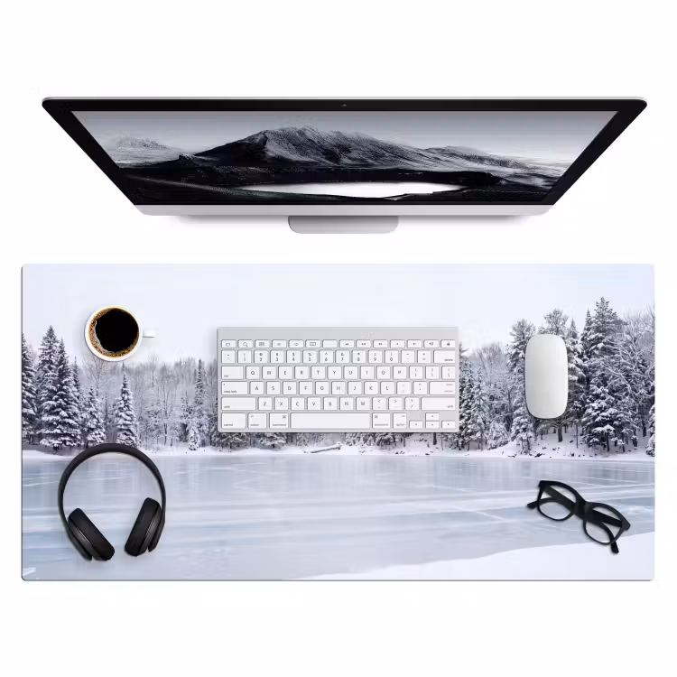 Meer - Dennen - IJs - Winter - Rustgevend Muismat XXL klein -3d