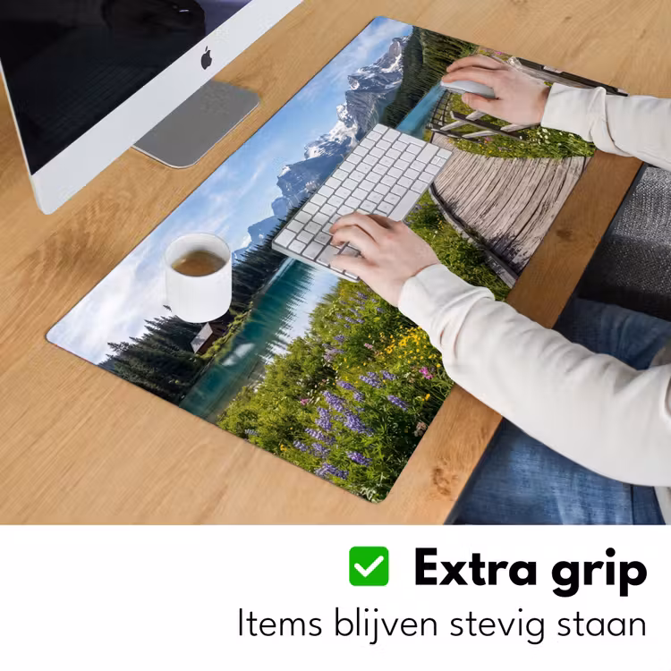 Bergen - Meer - Landschap - Blauw Muismat XXL klein -sfeer3