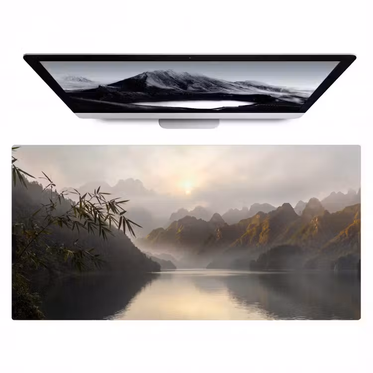 Bergen - Water - Mist - Natuur - Landschap Muismat XXL klein -zzz3d