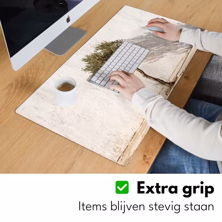 Desk Mat - Olive Tree - Wall - White - Olijfboom - muur - wit Muismat XXL klein