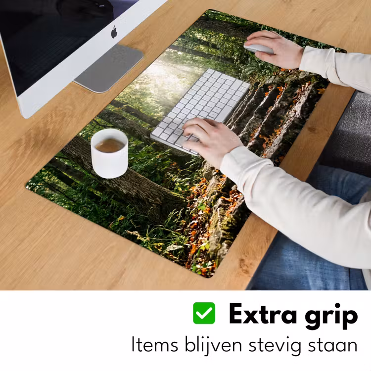 Stenen - Trap - Bos - Natuur Muismat XXL klein -sfeer3