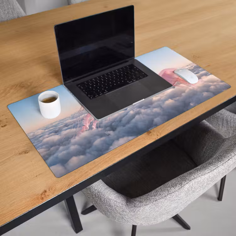 Desk Mat - Pink Animal - Clouds - Roze dier - Wolken Muismat XXL klein