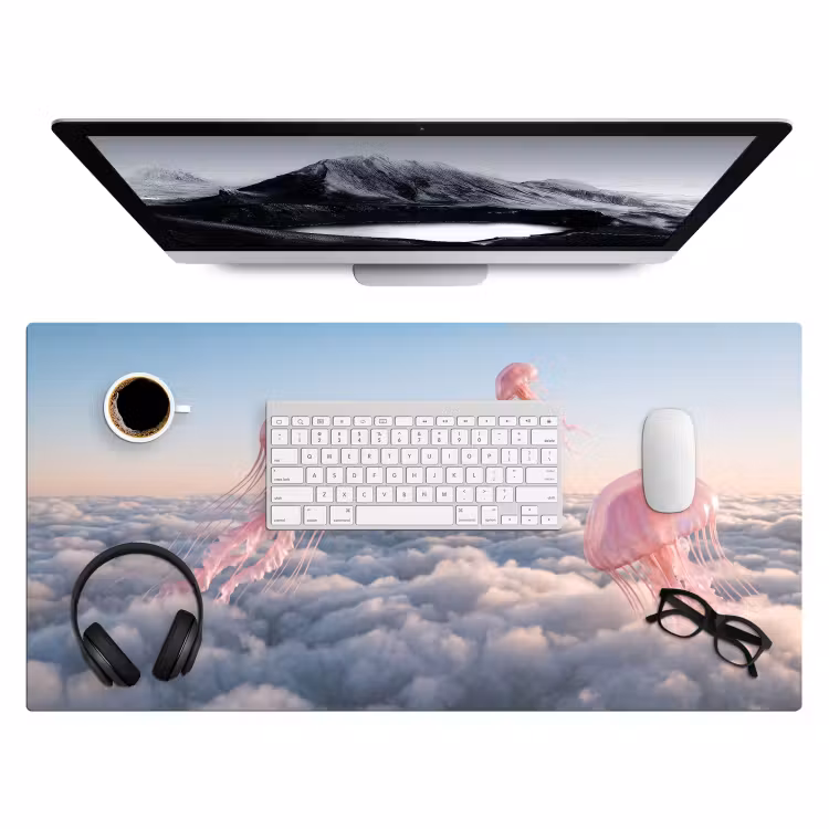 Desk Mat - Pink Animal - Clouds - Roze dier - Wolken Muismat XXL klein