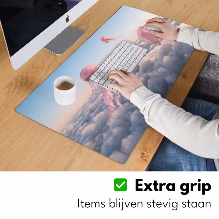 Desk Mat - Pink Animal - Clouds - Roze dier - Wolken Muismat XXL klein