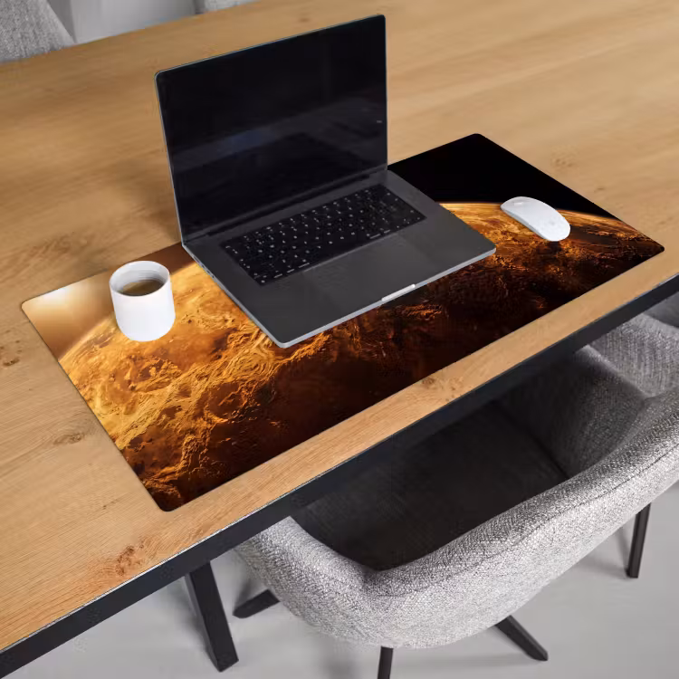 Desk Mat - Planet - Space - Orange - Planeet - Ruimte - Oranje Muismat XXL klein
