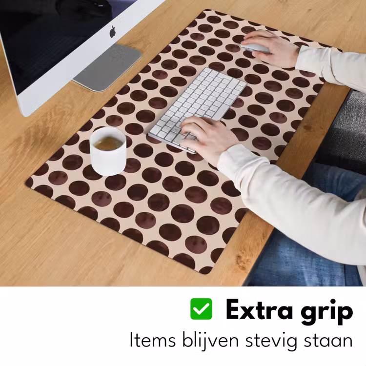 Stippen - Patroon - Bruin Muismat XXL klein 681 -sfeer3