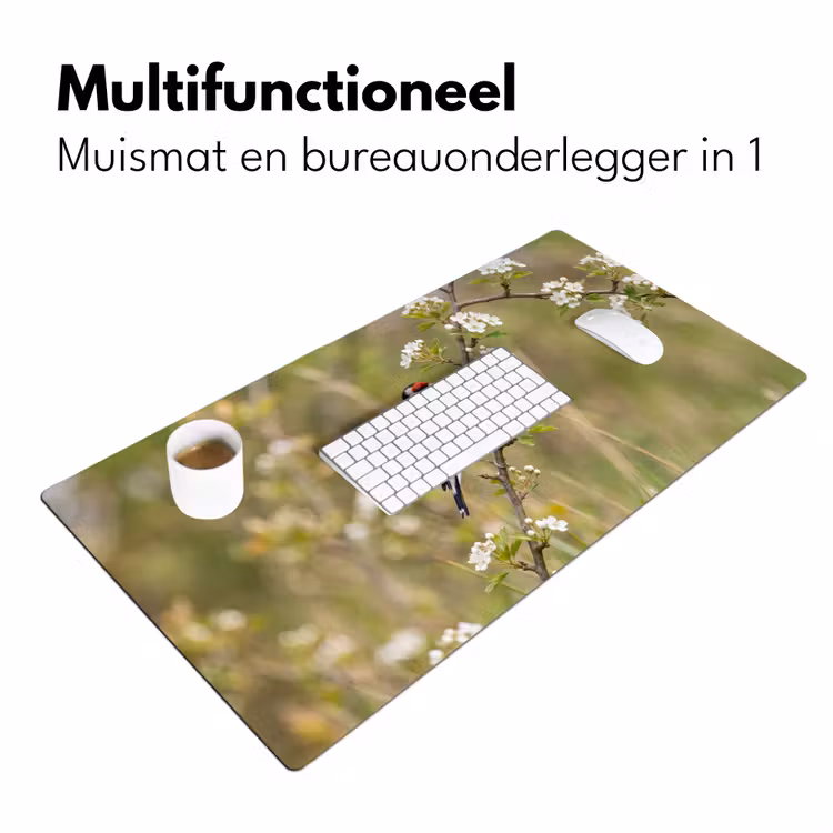 Putter - Bloesem - Lente - Natuur - Kleurrijk Muismat XXL klein -sfeer4