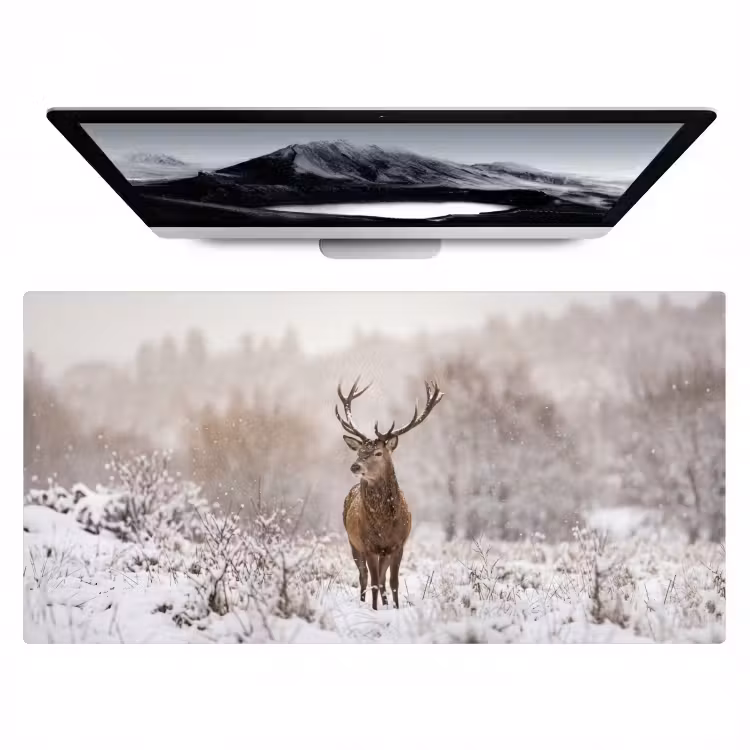 Edelhert - Bos - Sneeuw - Winter - Majestueus Muismat XXL klein -zzz3d
