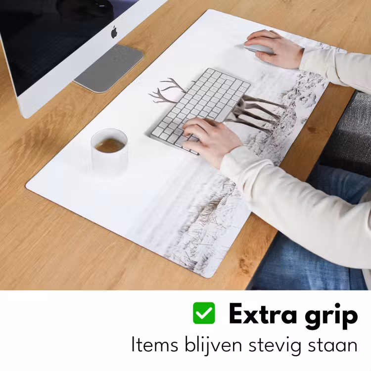 Rendier - Gewei - Sneeuw - Winter Muismat XXL klein -sfeer3
